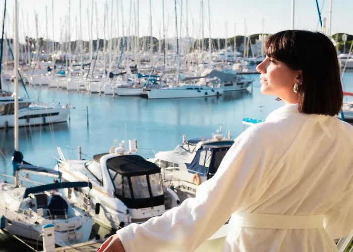Dolce Vita sur le port - Port Camargue
